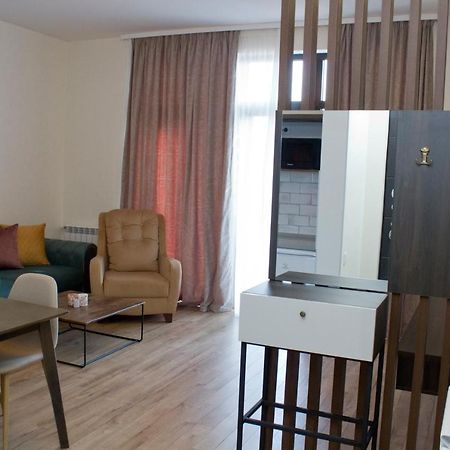 Aura Sameba, Luxury Apartment Tbilisi Eksteriør bilde